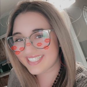 Meet your Posher, Kaitlyn